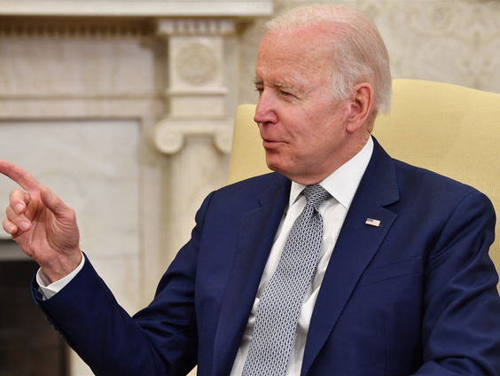 Bureau Buitenland - Gaan we Amerikaans oorlogsenthousiasme zien in Oekraïne?