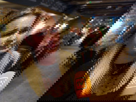 Horecaondernemer die in tranen was na aankondiging lockdown blij met alle steun, 'maar druppel op gloeien ...