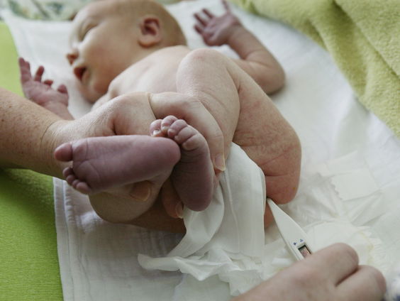 Helpt meer kraamzorg kwetsbare gezinnen de gezondheid van hun kinderen te verbeteren?