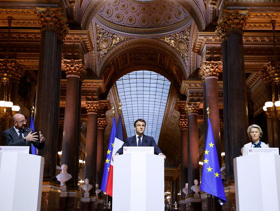 Hoe moet Europa zich op lange termijn verhouden tot Rusland?