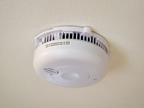 Vanaf 1 juli zijn rookmelders verplicht op elke verdieping