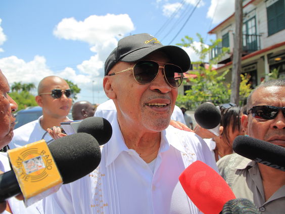 Ook in Nederland reacties op uitspraak Bouterse