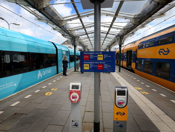 Stand.nl: 'Meer concurrentie op het spoor zorgt voor beter treinverkeer'