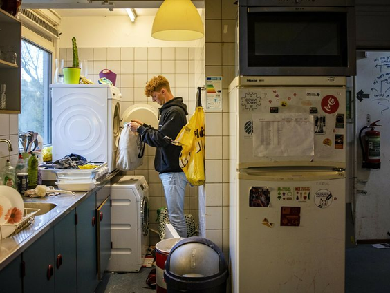 Nederlandse studenten blijven steeds vaker thuiswonen
