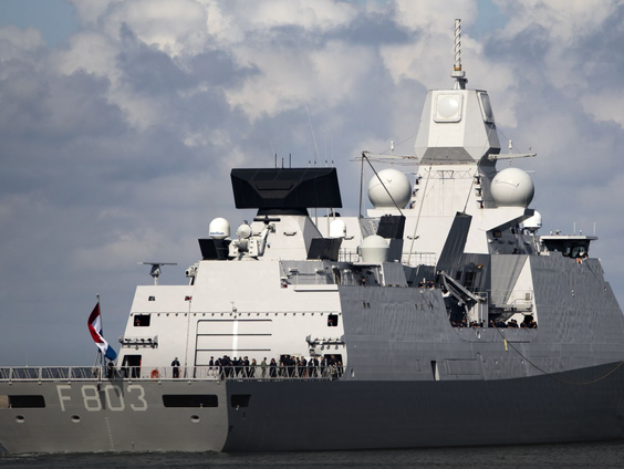 Nederland stuurt een fregat richting de onrustige Rode Zee