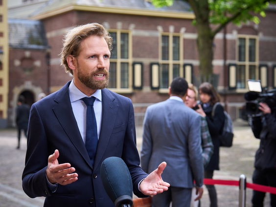 'Woedeaanvallen geen incident maar een patroon'. Kan minister Wiersma aanblijven?