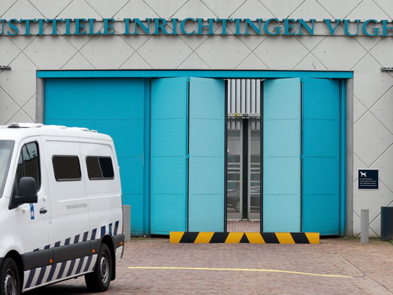 Wat kunnen we in Nederland leren van het strenge maffiaregime in de Italiaanse gevangenis?