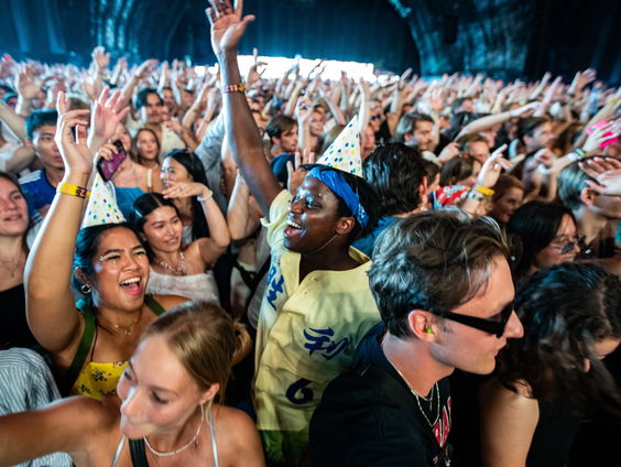 Meer vrouwelijke headliners op Lowlands
