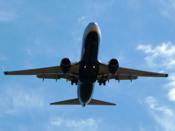 Verdeelde meningen over toekomst Groningen Airport Eelde