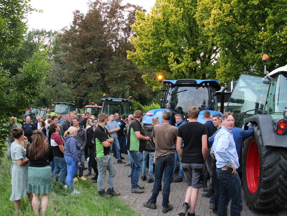 D66 wil einde aan demonstreren voor huizen politici, dient motie in