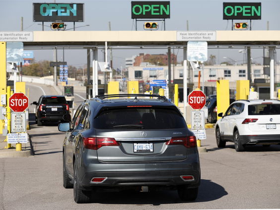 Uitgelicht: Bloeiende handel in Canadese nep nummerborden