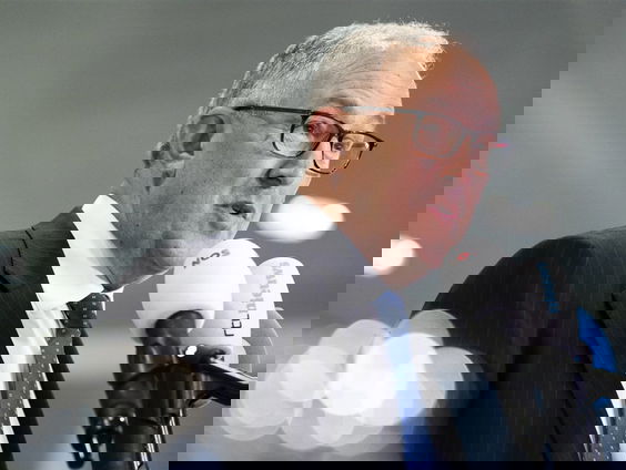 'Mensen om Aboutaleb heen zagen scheurtjes in zijn burgemeesterschap ontstaan'