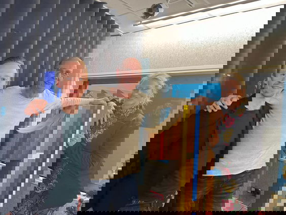 Co Stompé op de Perstribune bij MAX