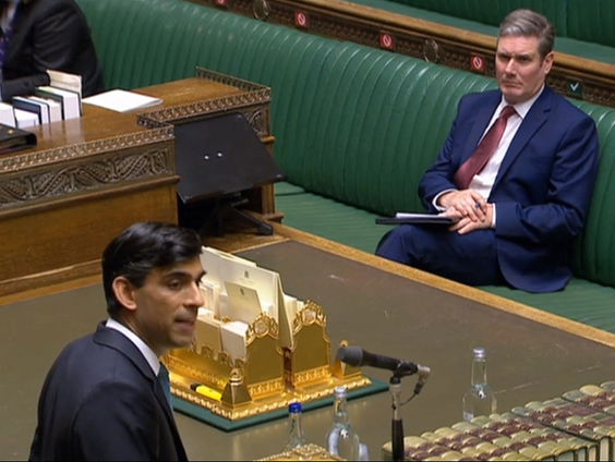 Sunak en Starmer dansen op het Brexit-koord