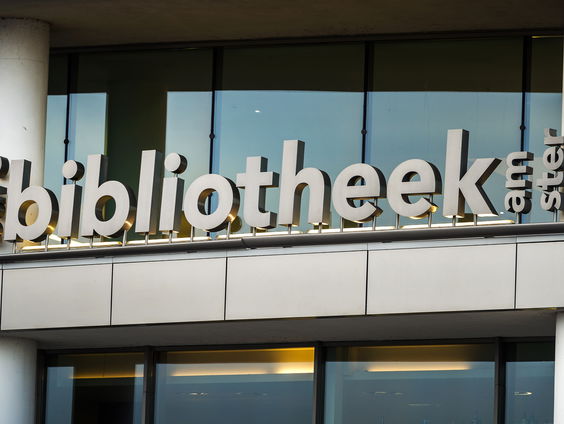 Amsterdam wil leeshoofdstad van Nederland worden