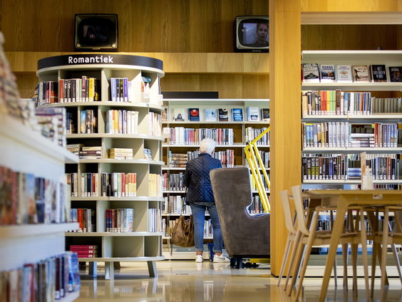 Waar kunnen overzeese schrijvers terecht na stoppen uitgeverij In de Knipscheer?