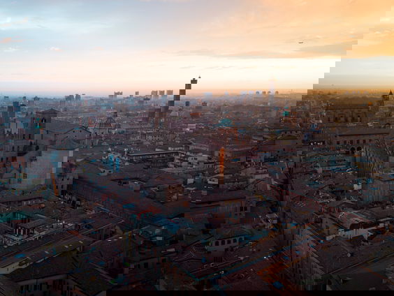 De scheve toren van Bologna