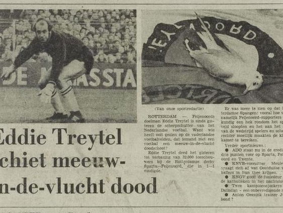 Terug naar 1970: Feyenoordkeeper Eddy Treijtel schiet een meeuw uit de lucht