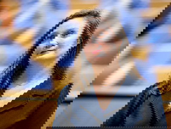 Vraag aan Den Haag: Wie bepaalt welke experts je hoort in het parlement?