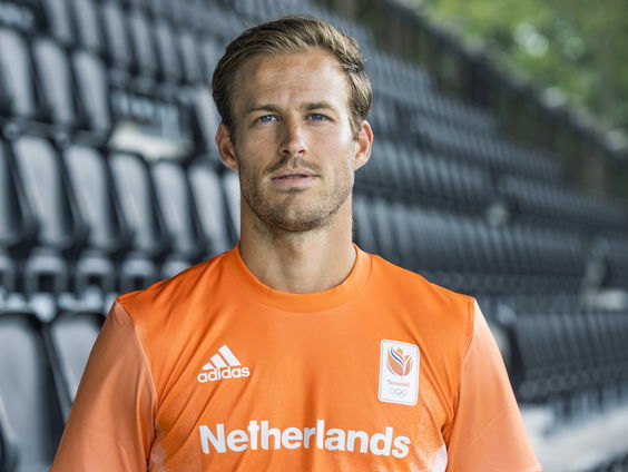 Oudgediende Hertzberger blijft hongerig met hockeyers van Rotterdam