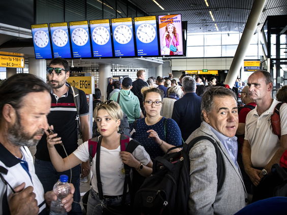 Schiphol maakt zich op voor topdrukte