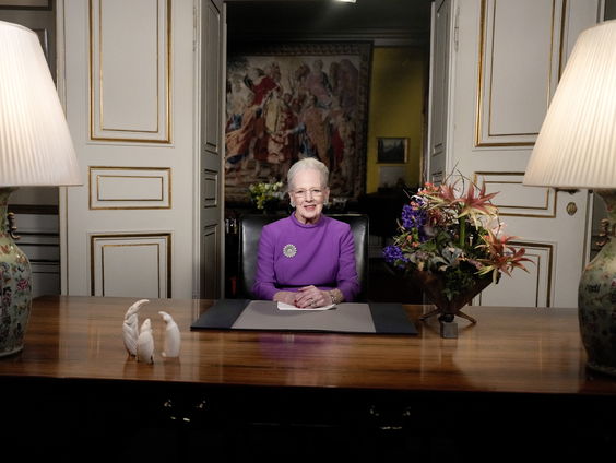 Koniging Margrethe van Denemarken treedt plotseling af