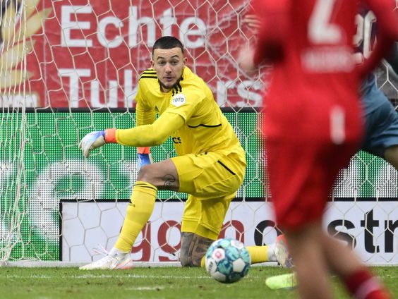 Is onsportief gedrag geoorloofd in de strijd om het kampioenschap in de Eredivisie?