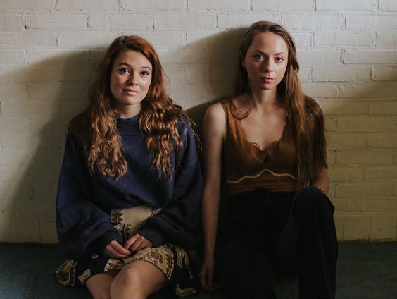 Lies & Saar spelen live!