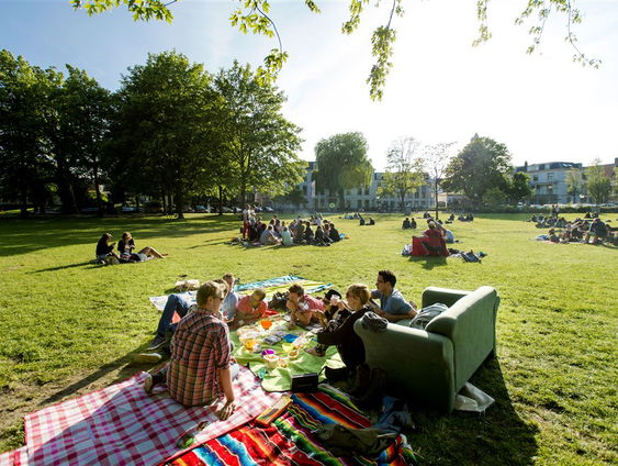 Stand.nl: Welk cijfer geef jij je leven?