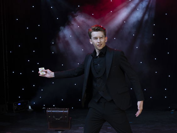 Frank Evenblij verliest arm door beste illusionist van Nederland: Nigel Otermans