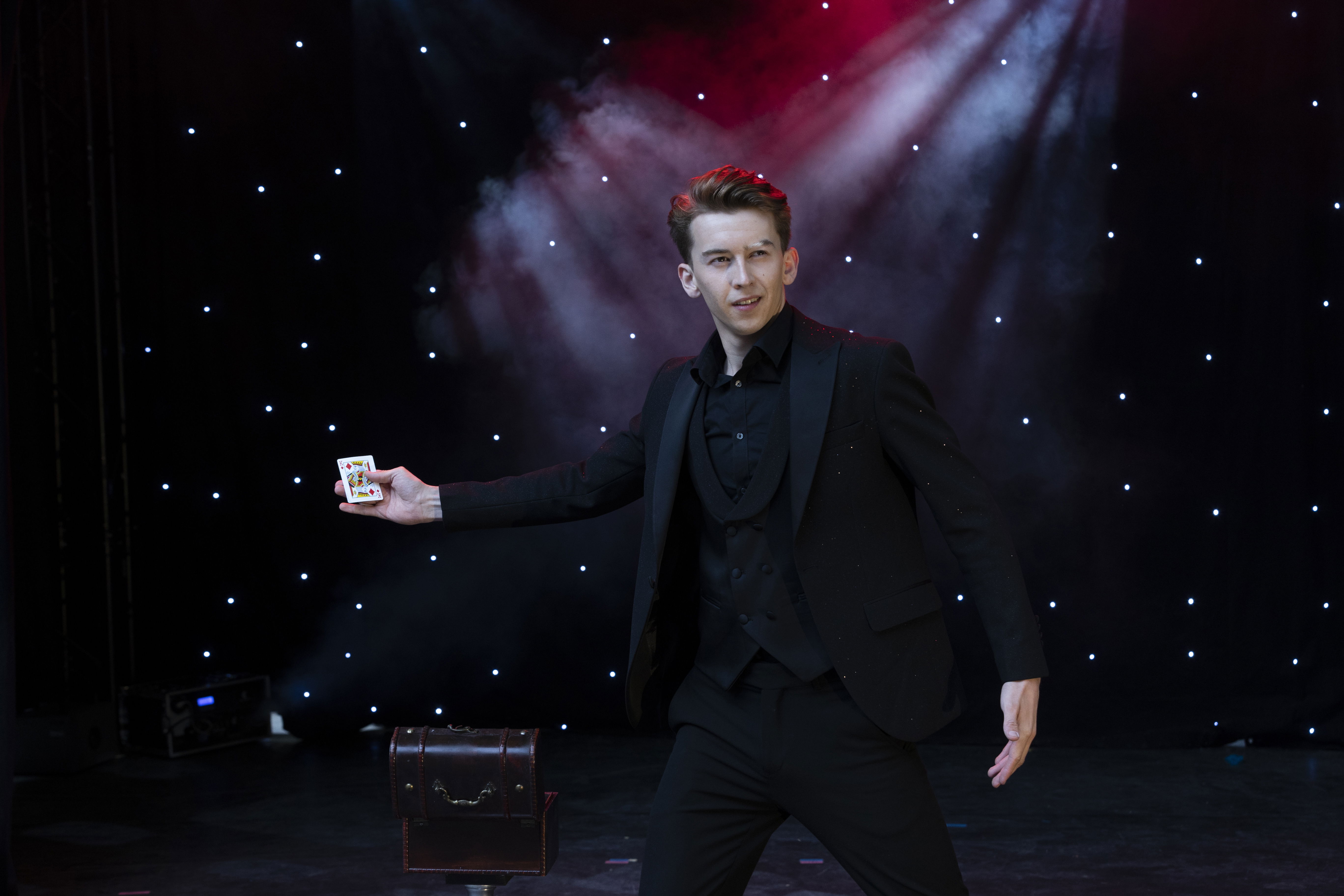 Frank Evenblij verliest arm door beste illusionist van Nederland: Nigel Otermans