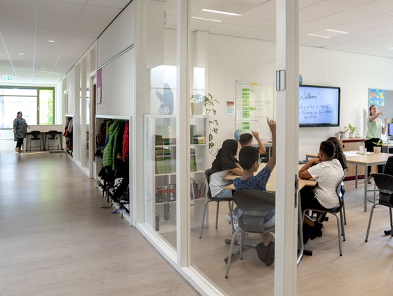 Onderwijsbond wil geen onbevoegde leraren