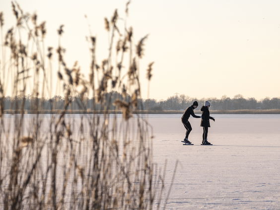 Boswachter Arjan Postma over het wak in het ijs