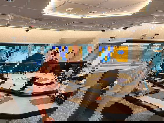 Floortje Dessing over kritiek op vliegen in reisprogramma's: 'De bewustwording is heel hard binnengekomen'