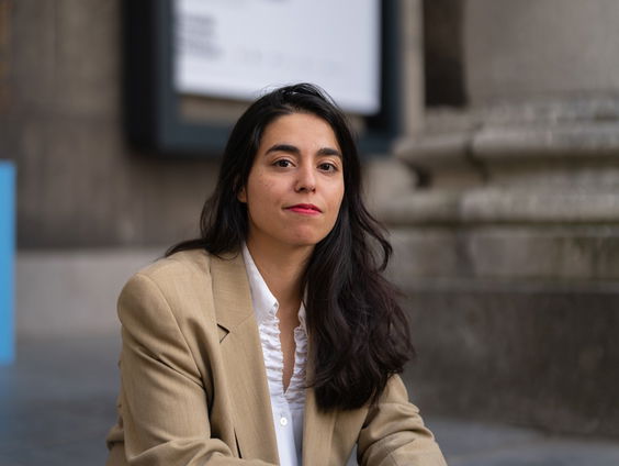 Kunststof - Narges Mohammadi, kunstenaar