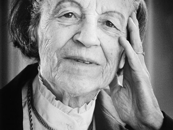 Meer Vrouw Op Straat: sociaal werker Marie Kamphuis