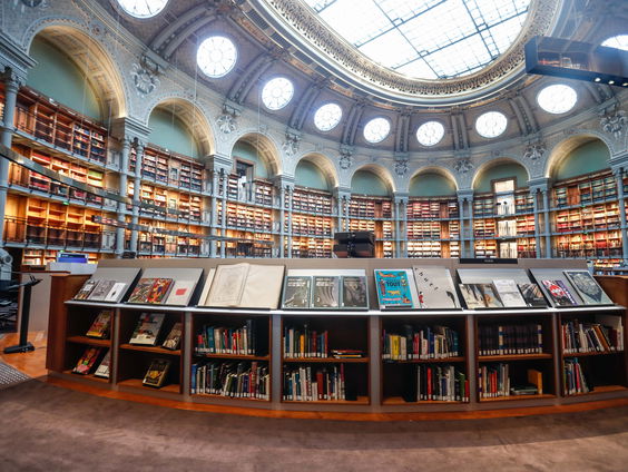 Gaat het Nederlandse boek ten onder aan het succes van Engelstalige boeken?