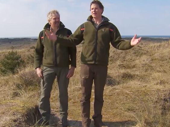 Vader Harco en zoon Bertwin werken allebei als boswachter