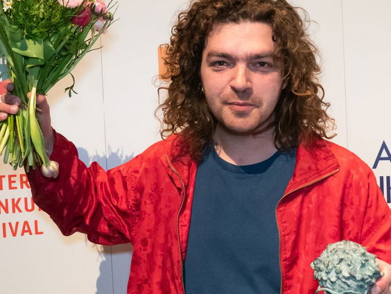 Kleinkunstenaar Flip Noorman wint Annie M.G. Schmidtprijs: 'Nummer grijpt je bij de strot'