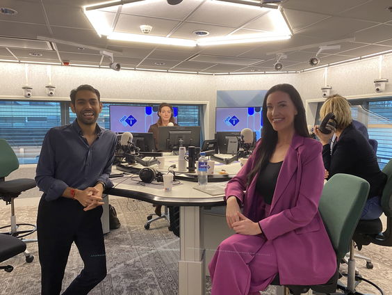 Ashwant Nandram en Jiska Kroon over de verwachte drukte op Schiphol