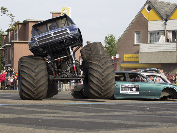 Terug naar Toen: het monstertruckdrama in Haaksbergen