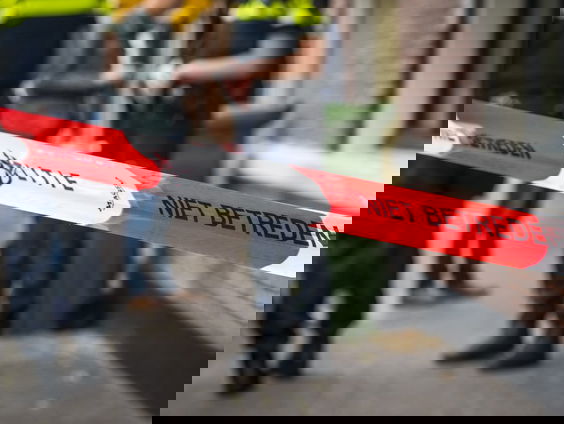 Schoonmaak na moord uit handen van nabestaanden genomen