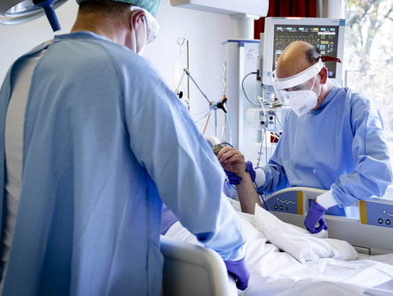 700 zorgmedewerkers met long covid dreigen binnenkort hun baan te verliezen