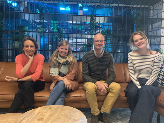 Dit is de Zondag met Maarten-Jan Vos, Anne Christine Girardot en Anouk Kragtwijk