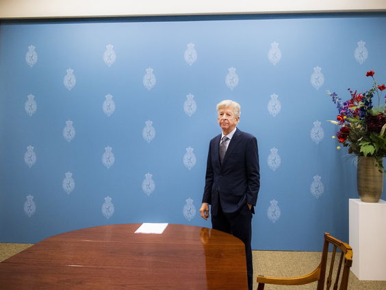 Plasterk brengt verslag van verkenning uit