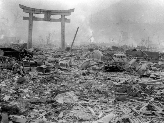 Terug naar Toen: Atoombom op Nagasaki