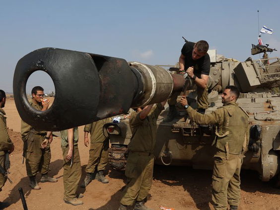 De nieuwe Koude Oorlog woedt in het Midden-Oosten en is Heet