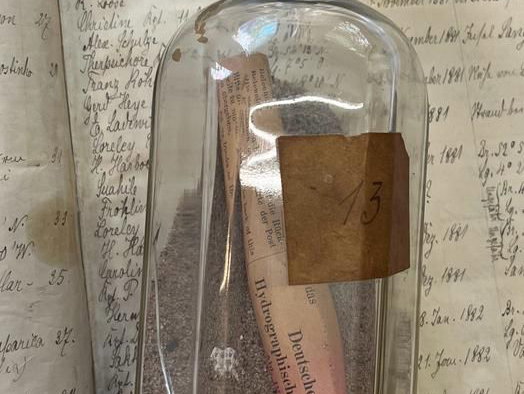 Het Spoor Terug: Flessenpost