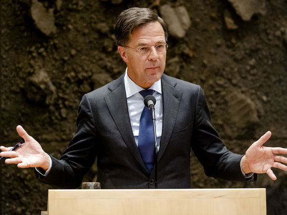 Nieuwsforum met Phaedra Werkhoven, Syp Wynia en Bert Jan Lietaert Peerbolte