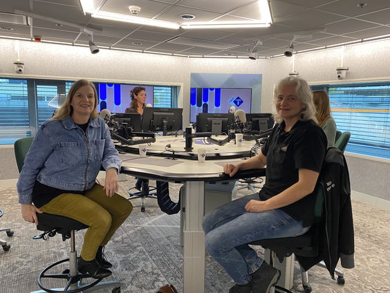 Mariëtte Faber en Esther van Neerbos over hun documentaire 'Zoek' over speurhonden